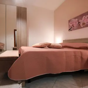 https://house-fortuna.barihotels.org