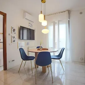 http://appartamento-moderno-con-un-dolce-terrazzo.hotels-perugia.com